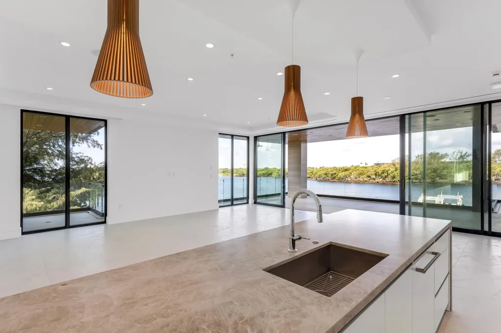 900 Lago Mar Lane Boca Raton FL 33431