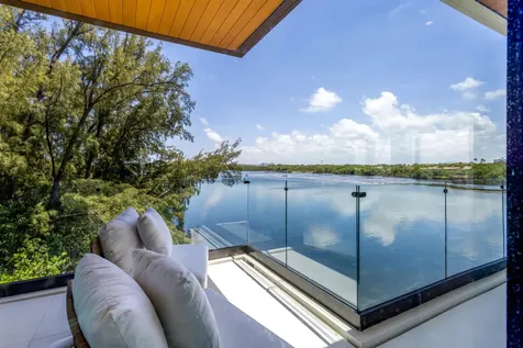 900 Lago Mar Lane Boca Raton FL 33431