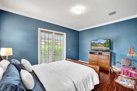 1400 NE 24th Street Wilton Manors FL 33305