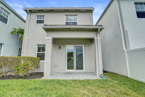4926 NW 48th Terrace Tamarac FL 33319