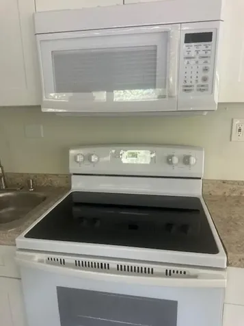 3081 Virginia Street Miami FL 33133
