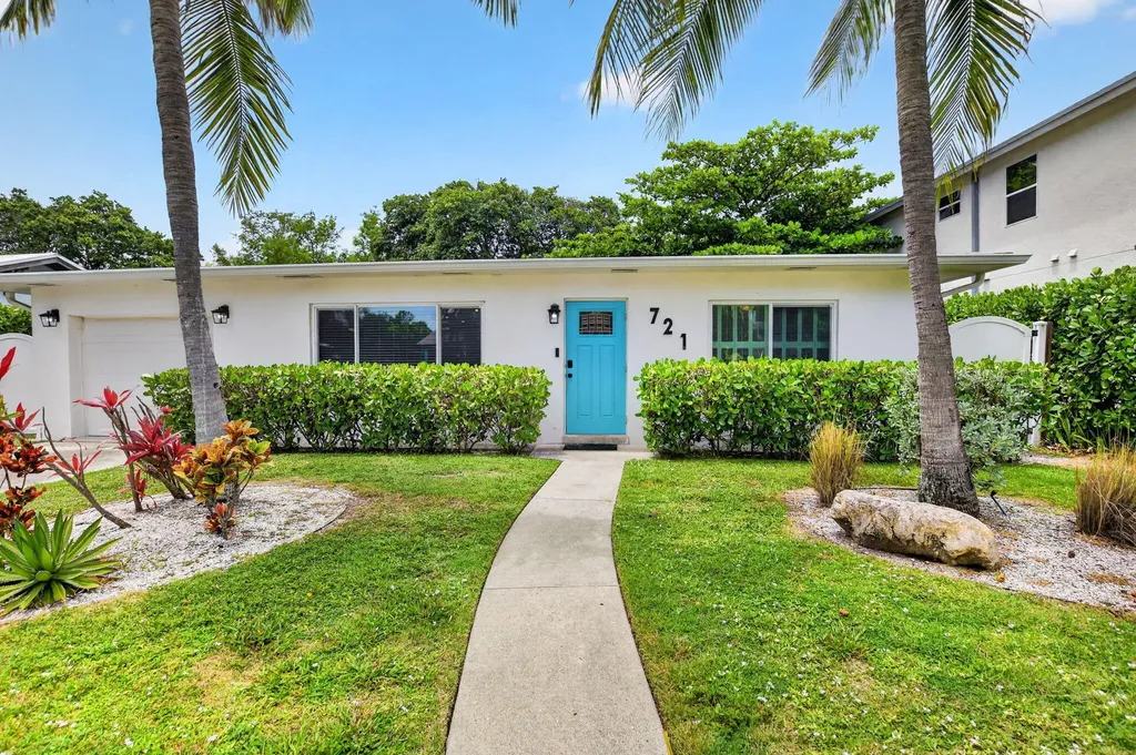 721 NE 8th Avenue Boynton Beach FL 33435