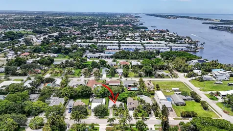 721 NE 8th Avenue Boynton Beach FL 33435