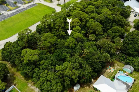 1815 Flora Lane Vero Beach FL 32966