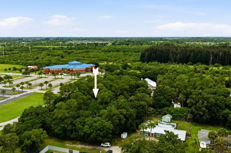 1815 Flora Lane Vero Beach FL 32966