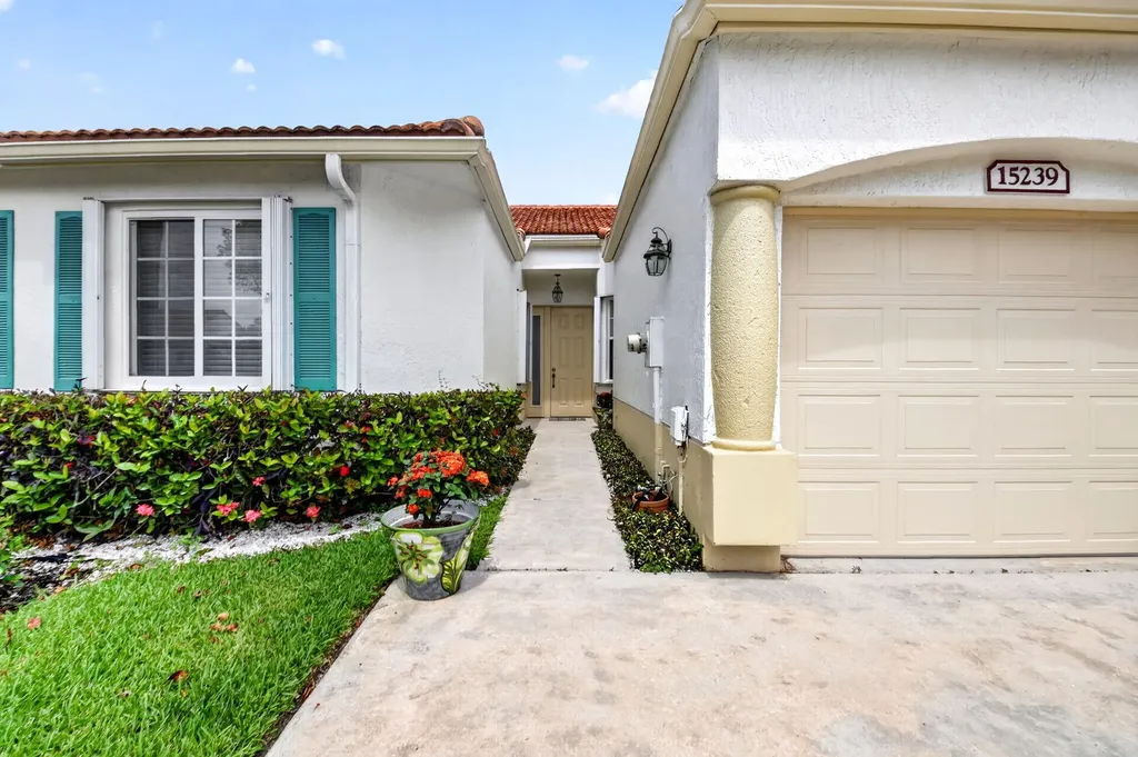 15239 Ixora Road Delray Beach FL 33484