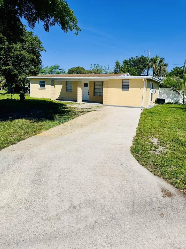 5755 Winfield Boulevard Margate FL 33063