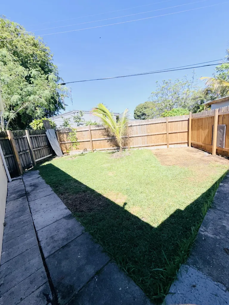 5755 Winfield Boulevard Margate FL 33063