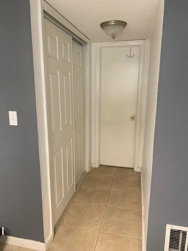 3300 NE 10th Terrace Pompano Beach FL 33064