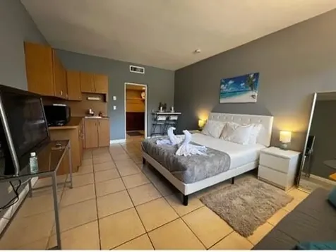 26 Diplomat Parkway Hallandale FL 33009