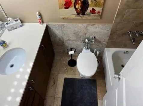 26 Diplomat Parkway Hallandale FL 33009
