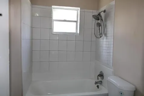 1417 W 32nd Street Riviera Beach FL 33404