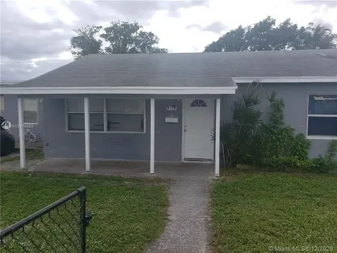 1417 W 32nd Street Riviera Beach FL 33404
