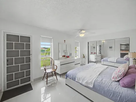 4580 NW 3rd Street Delray Beach FL 33445