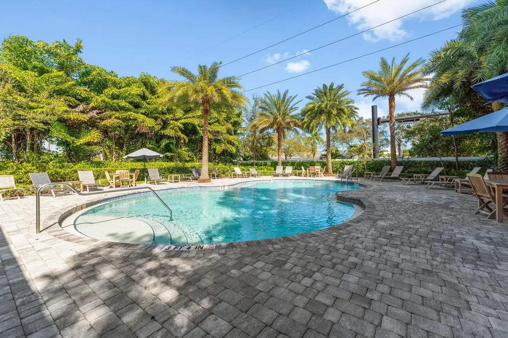 550 Parsons Way Deerfield Beach FL 33442