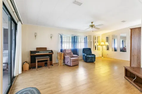 50018 Hacha Bay Boynton Beach FL 33436