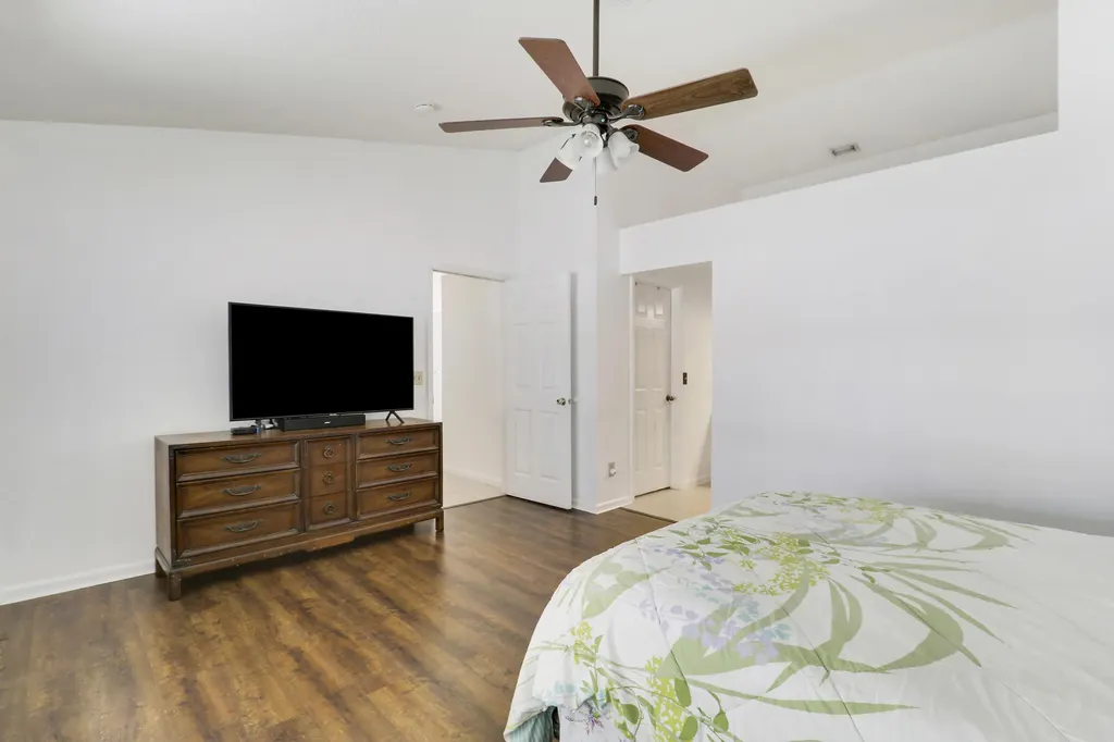 234 Moccasin Trail W Jupiter FL 33458