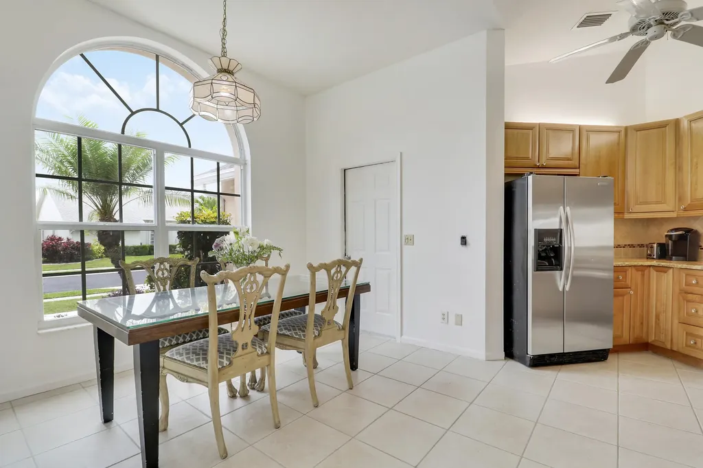 234 Moccasin Trail W Jupiter FL 33458