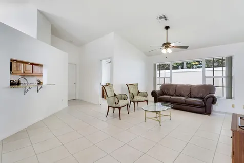 234 Moccasin Trail W Jupiter FL 33458