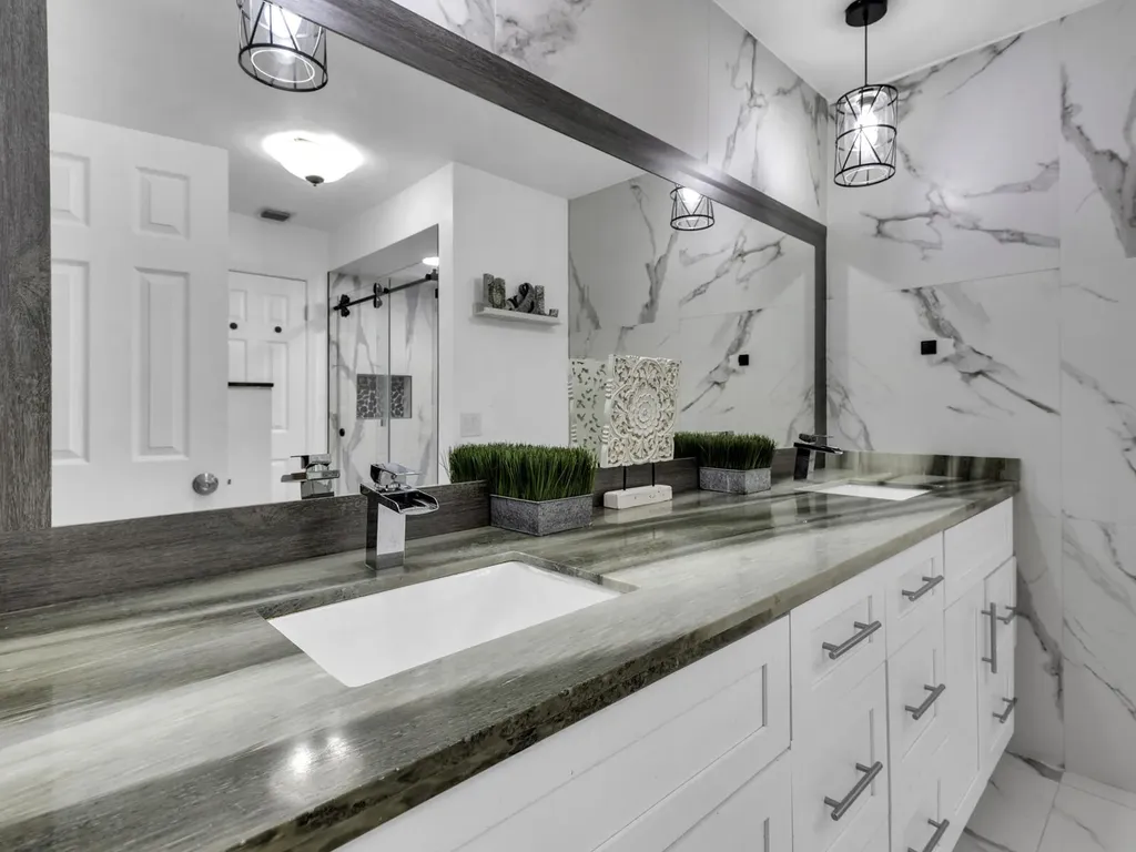 6440 Olde Moat Way Davie FL 33331