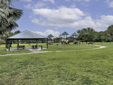 6440 Olde Moat Way Davie FL 33331