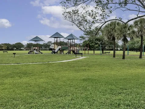 6440 Olde Moat Way Davie FL 33331