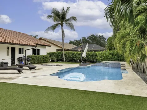 6440 Olde Moat Way Davie FL 33331