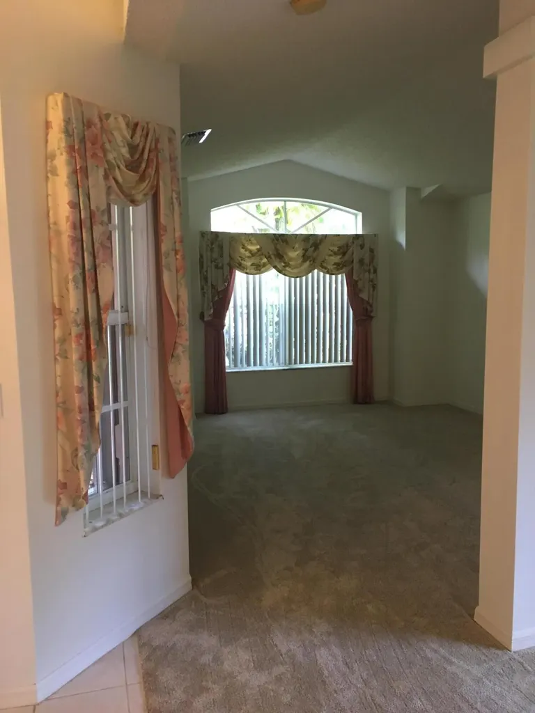 1538 SW Neptune Avenue Port St Lucie FL 34953