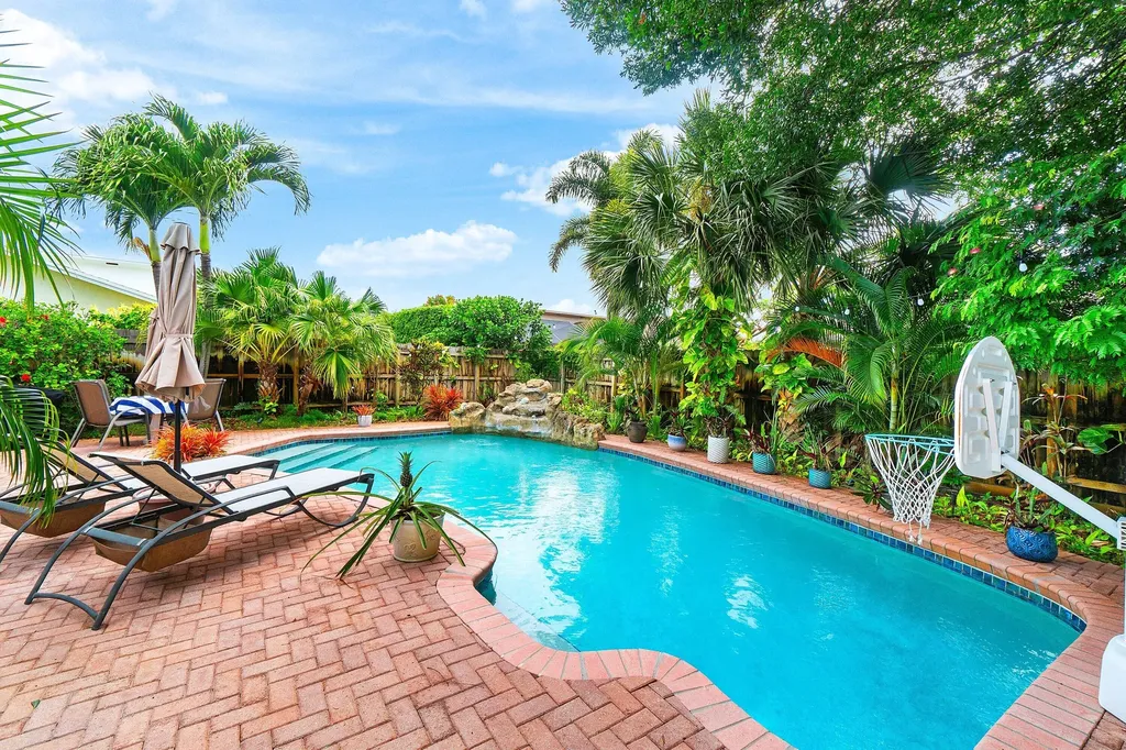 17734 Pine Needle Terrace Boca Raton FL 33487