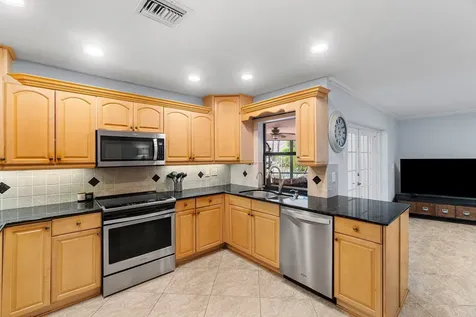 17734 Pine Needle Terrace Boca Raton FL 33487