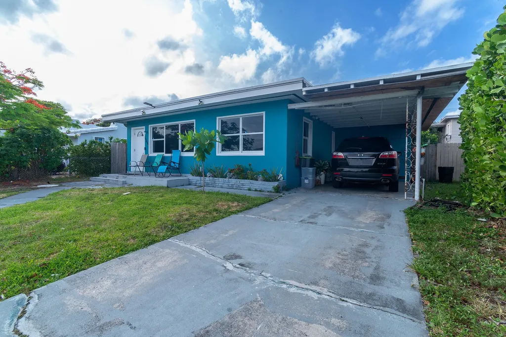 506 Worthmore Drive Lake Worth Beach FL 33460
