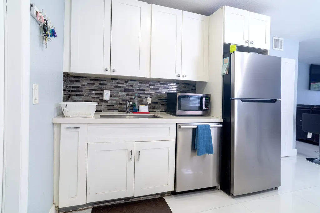 506 Worthmore Drive Lake Worth Beach FL 33460