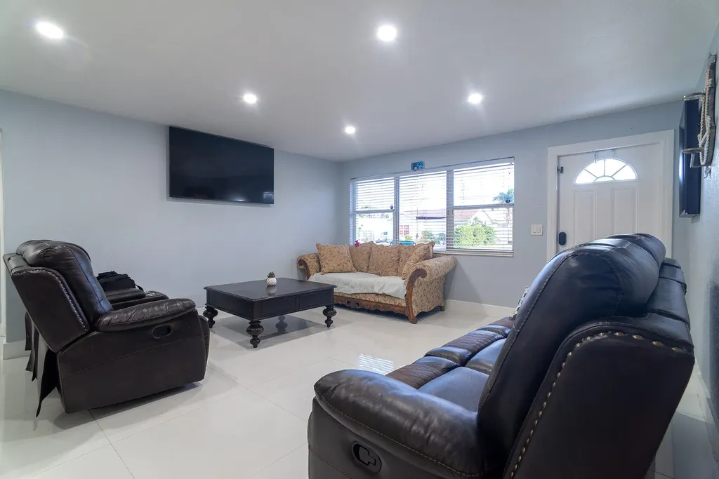 506 Worthmore Drive Lake Worth Beach FL 33460
