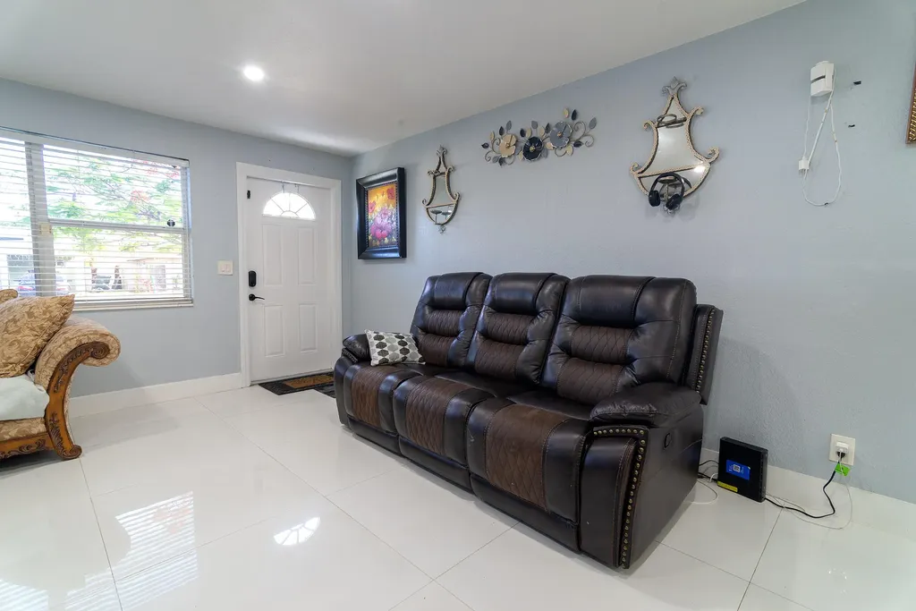 506 Worthmore Drive Lake Worth Beach FL 33460
