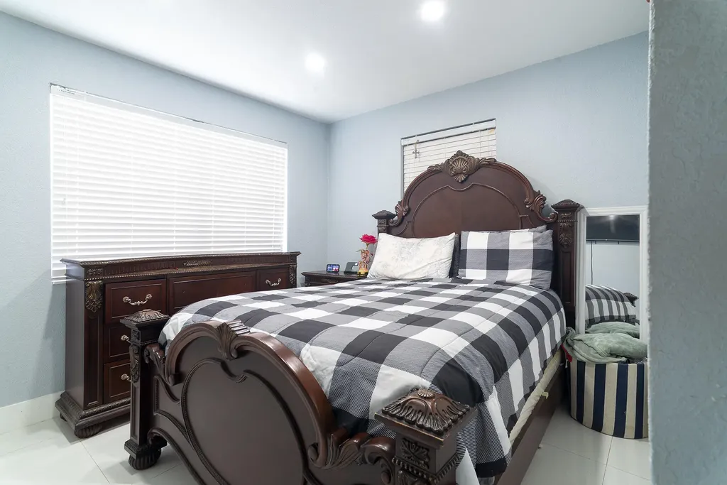 506 Worthmore Drive Lake Worth Beach FL 33460