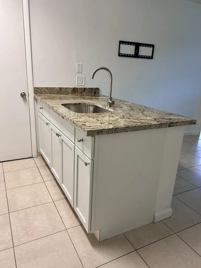 4581 W Mcnab Road Pompano Beach FL 33069