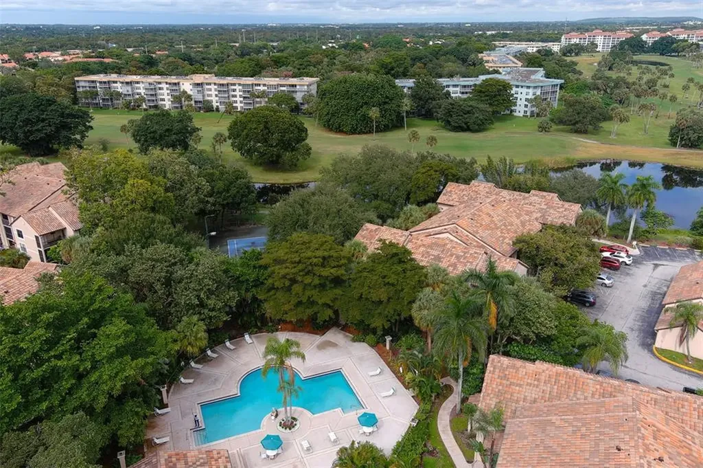 4581 W Mcnab Road Pompano Beach FL 33069