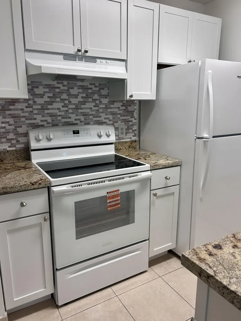 4581 W Mcnab Road Pompano Beach FL 33069