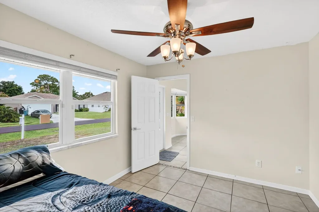 2291 SW Franklin Street Port St Lucie FL 34953