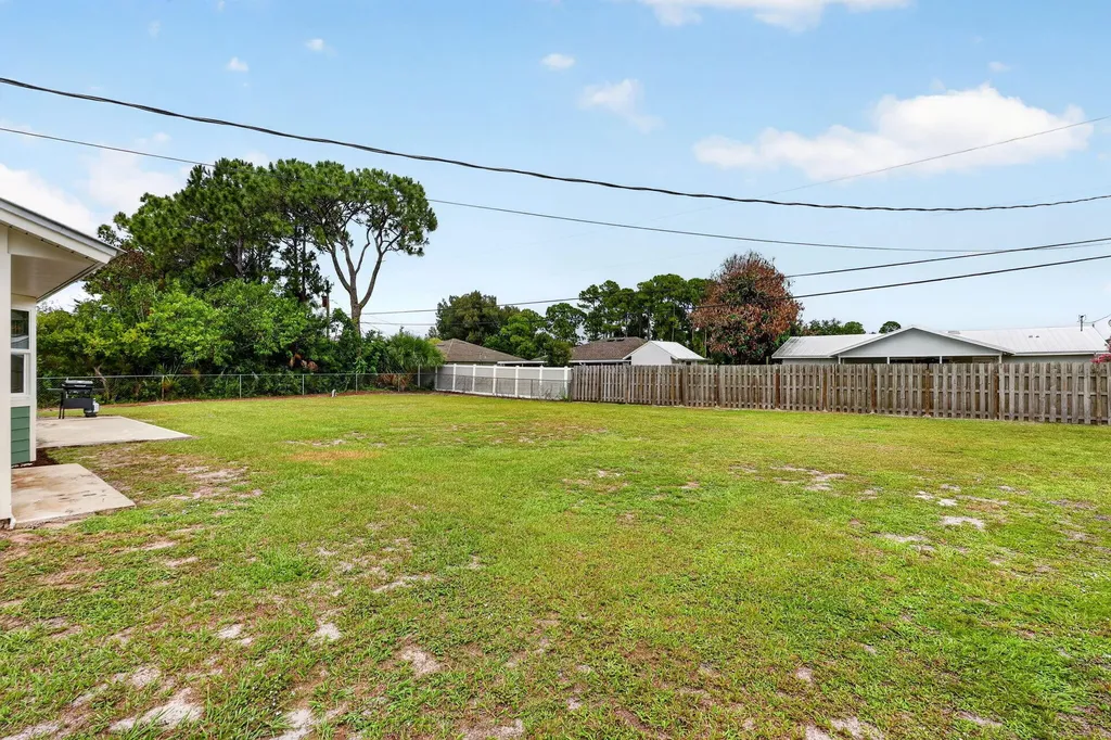 2291 SW Franklin Street Port St Lucie FL 34953