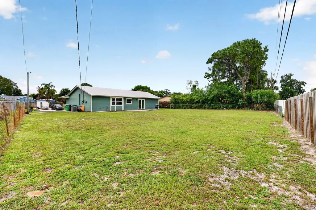 2291 SW Franklin Street Port St Lucie FL 34953