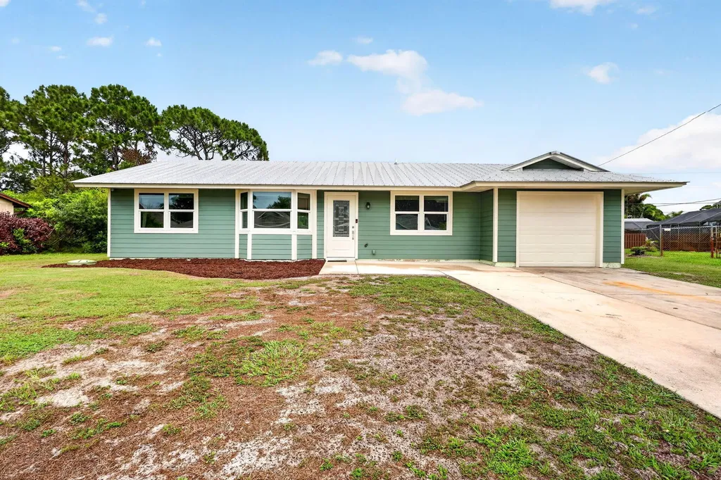 2291 SW Franklin Street Port St Lucie FL 34953