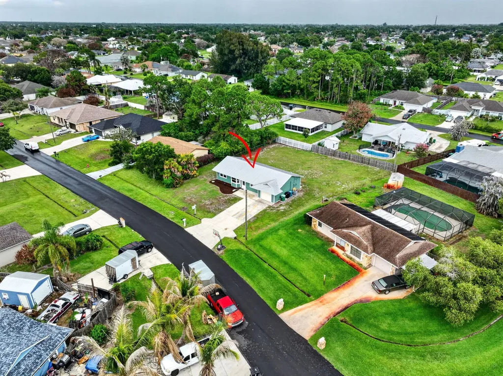 2291 SW Franklin Street Port St Lucie FL 34953
