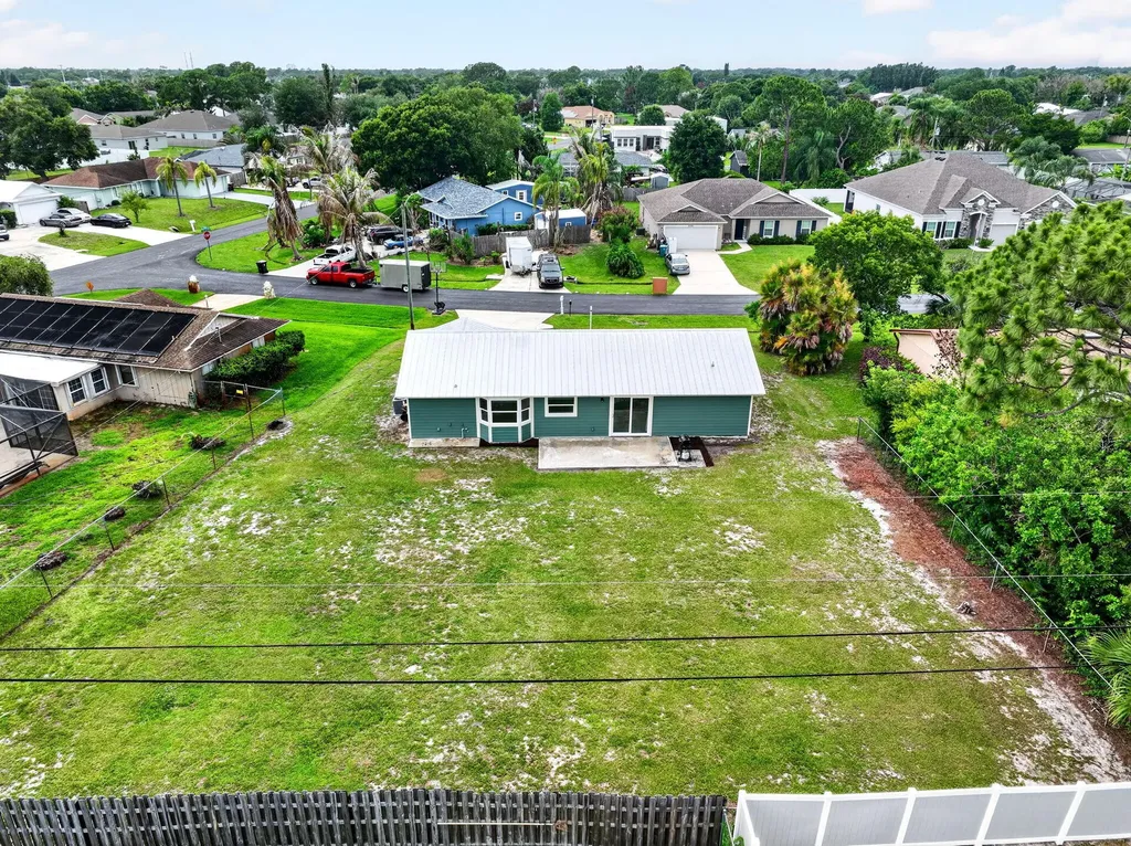 2291 SW Franklin Street Port St Lucie FL 34953