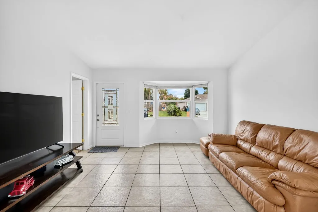 2291 SW Franklin Street Port St Lucie FL 34953