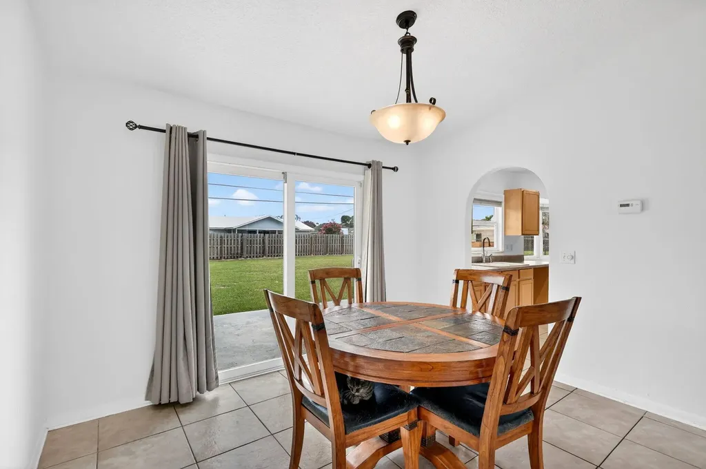 2291 SW Franklin Street Port St Lucie FL 34953