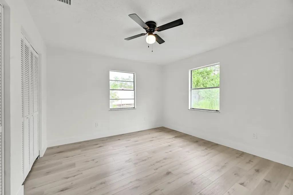 833 NW 34th Street Okeechobee FL 34972