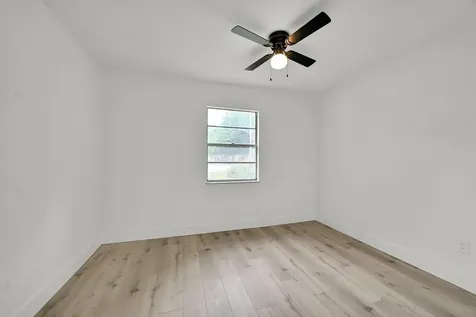 833 NW 34th Street Okeechobee FL 34972