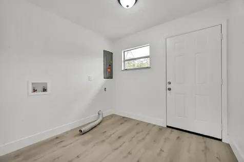 833 NW 34th Street Okeechobee FL 34972