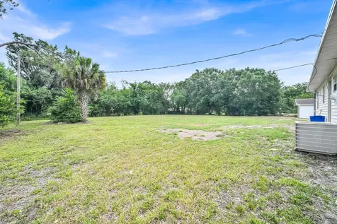 833 NW 34th Street Okeechobee FL 34972